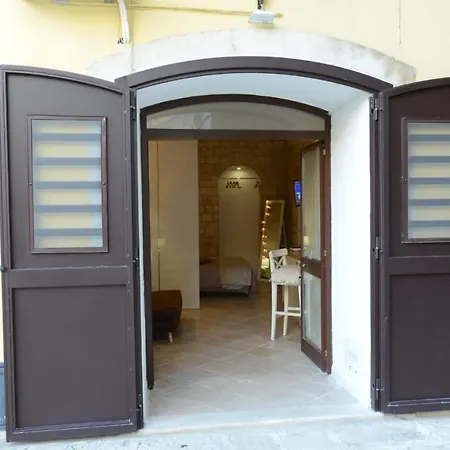 Bed & Breakfast La Stanza Bari